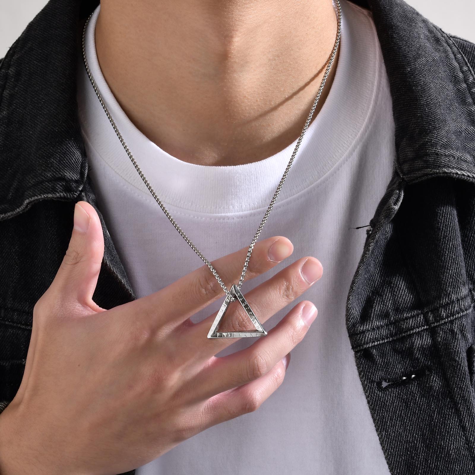 Triangle Viking Necklace for Men_silver photo